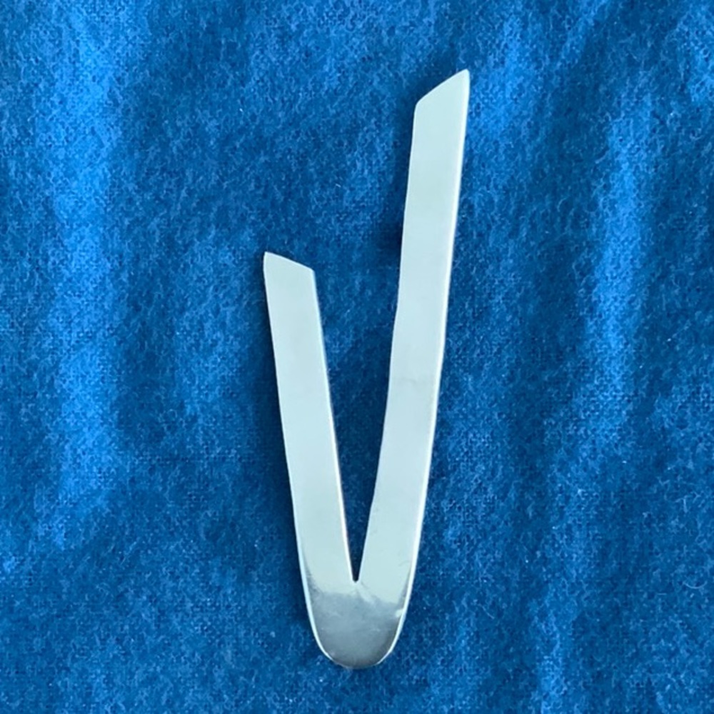 925 Silver “V” monogram pin from Mexico